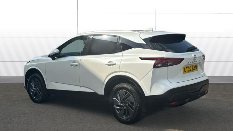 Nissan Qashqai 1.3 DiG-T MH Acenta Premium 5dr Petrol Hatchback